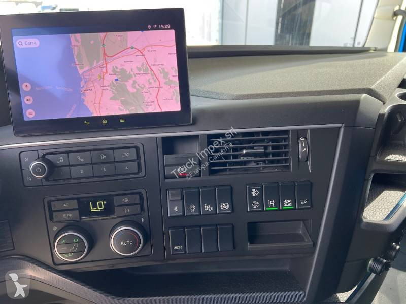 Tahač Volvo 500 Globetrotter XL