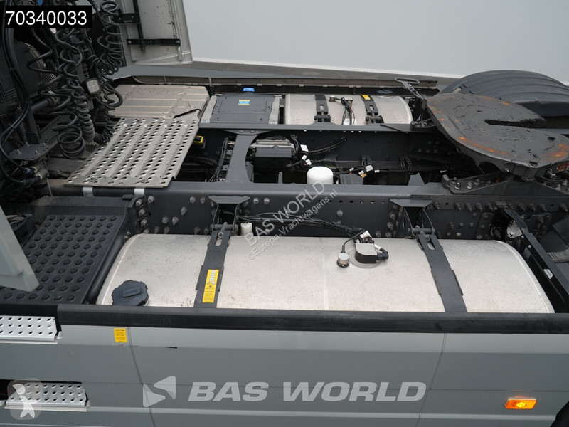 Traktor Volvo FH 460 4X2 XL APK 01-2028 2x...