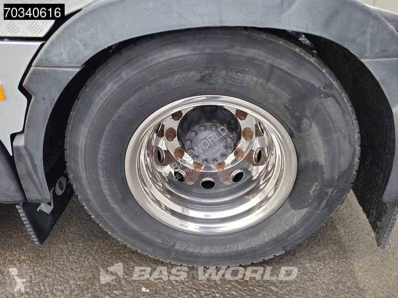 Nyergesvontató Volvo 650 6X2 XL Full-Air...