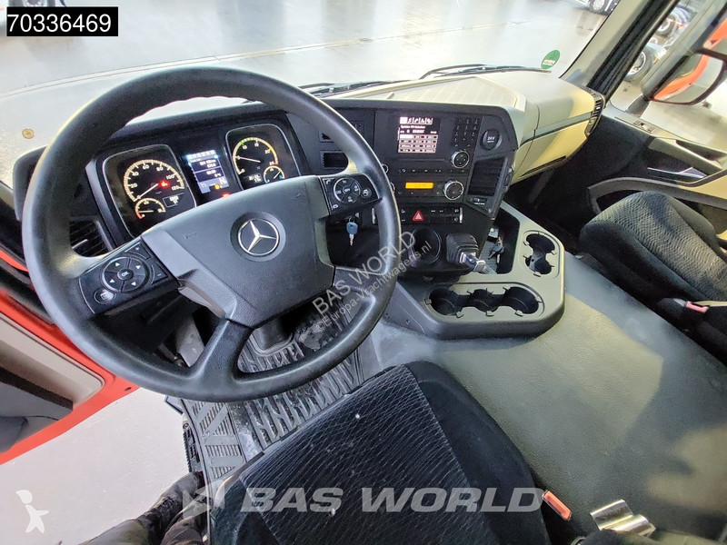 Mercedes 1840 4X2 StreamSpace Retarder tractor...