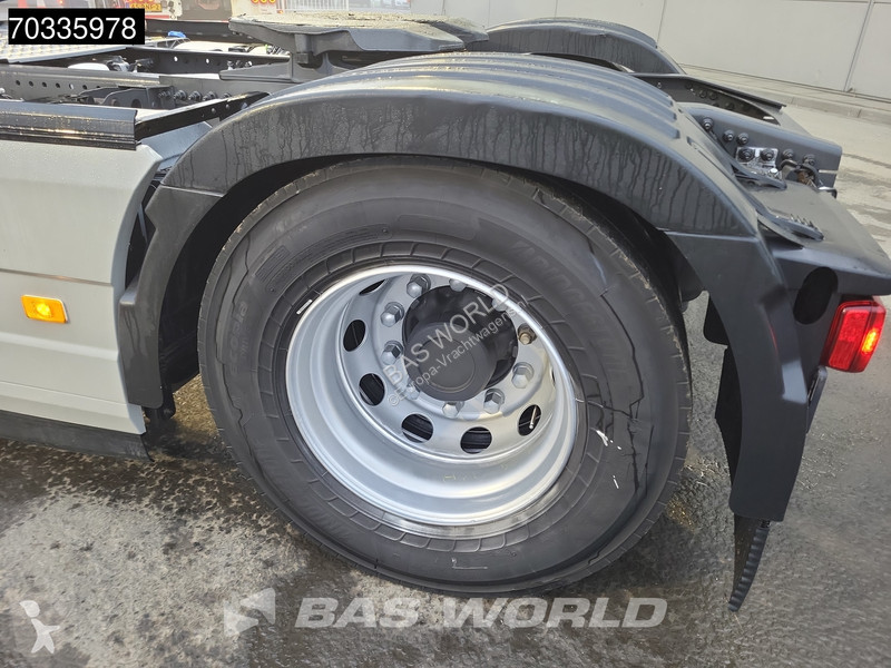 Cabeza tractora Volvo 500  4X2 XL Retarder 2x...