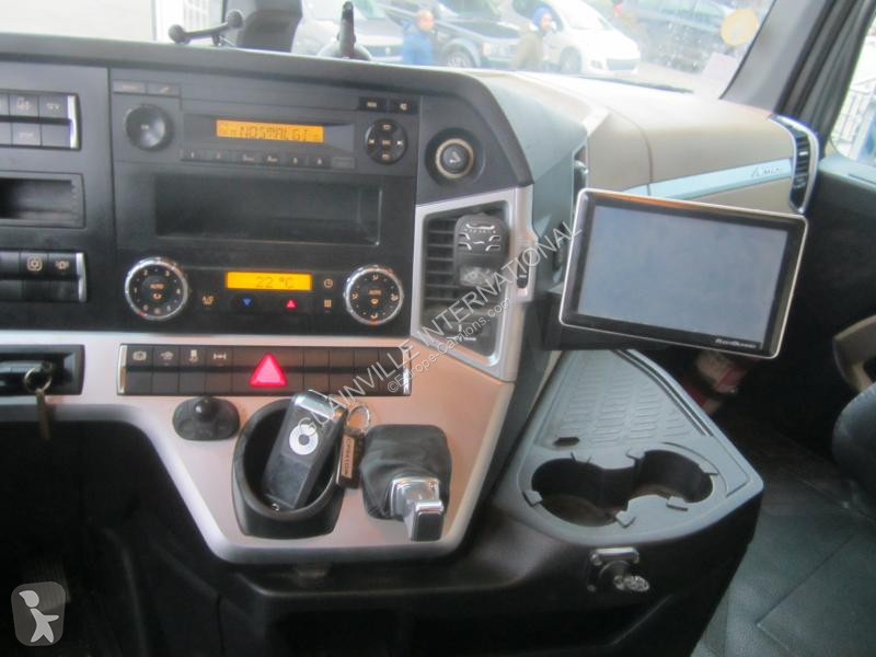 Traktor Mercedes 1845