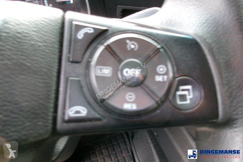 Tahač Mercedes 1843 4x2 Euro 6 / ADR + PTO
