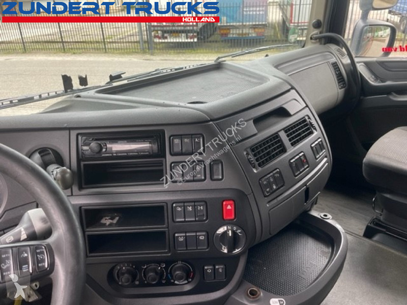 Tracteur DAF 440 SPACECAB
