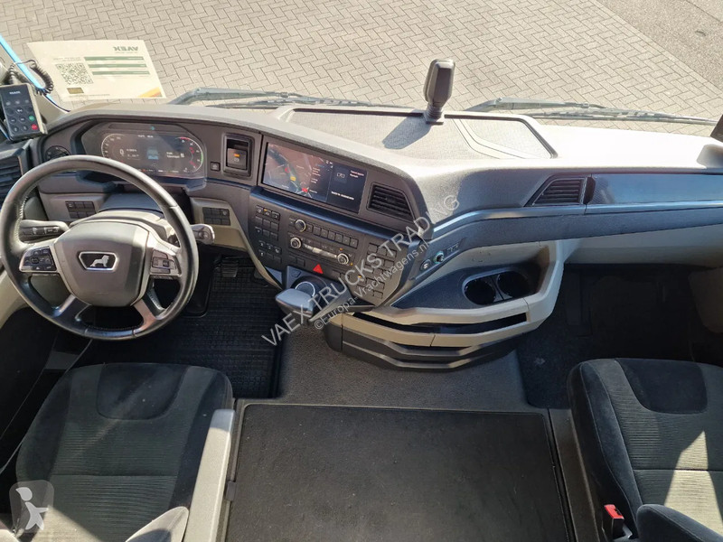 Traktor MAN 33.510 6x4 - Facelift - Low km...