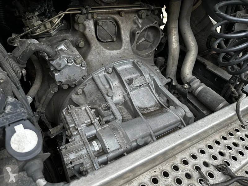 Traktor Mercedes 1851 4X2 Tractor-unit...