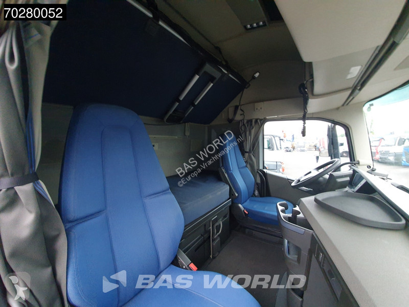 Tractor Volvo FH  FH 4X2 VEB+ 2x Tanks ACC LED