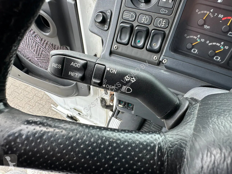 Traktor Scania -580 V8 6x2/4 Manual + Retarder...