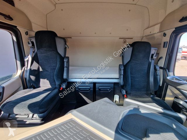 Traktor Mercedes 1846 / Retarder / Kompressor / 6D