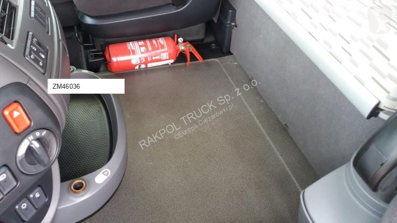 Traktor DAF FIRANA 2016R