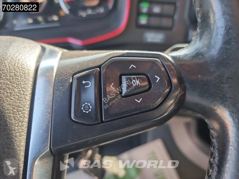Traktor Scania S520 6X2 Retarder 2x Tanks...