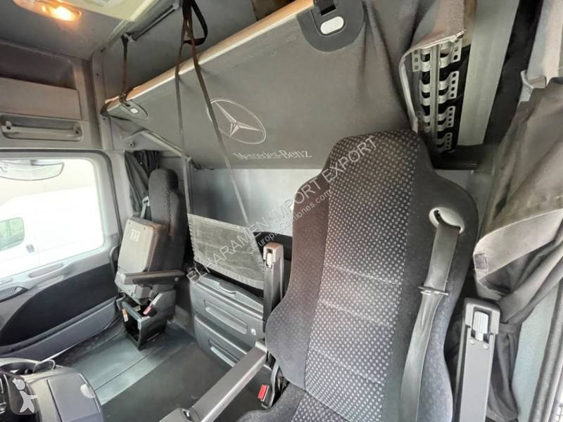 Traktor Mercedes