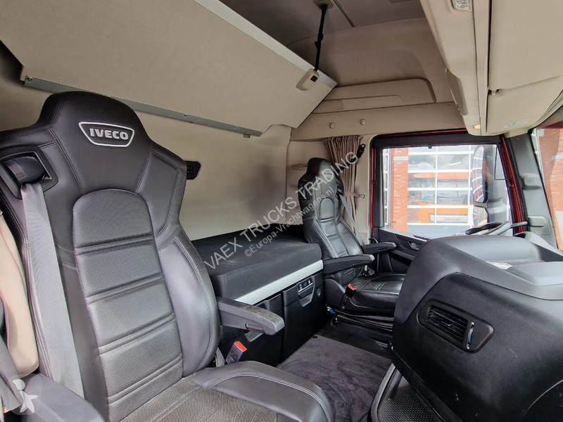 Tahač Iveco 570 6x2 - Retarder - Full air -...