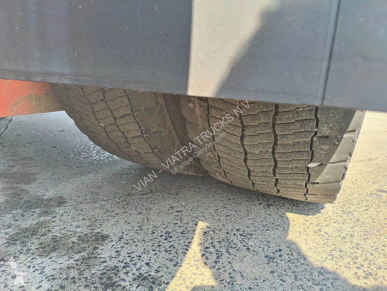 Traktor Mercedes 1842 LS Buetec 5