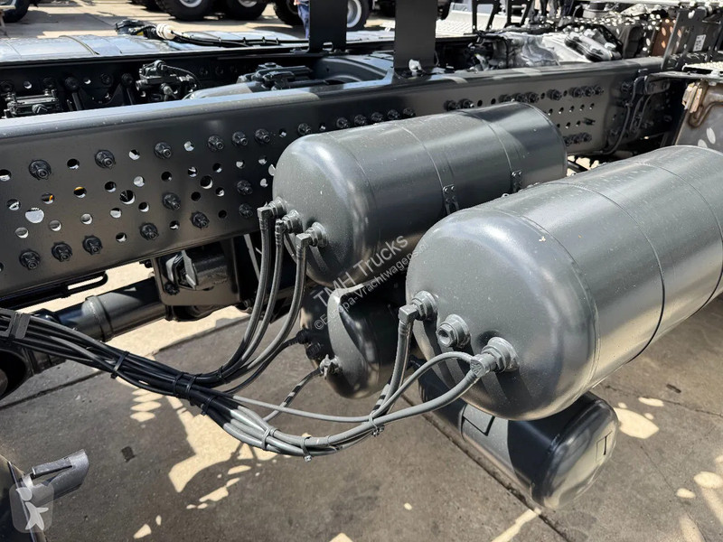جرار Mercedes 4058 AS 6x6 Tractor Head 180T...