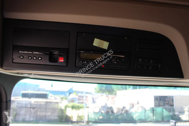 Trekker Mercedes 1845 * EURO6 * 4X2 * hydraulic *