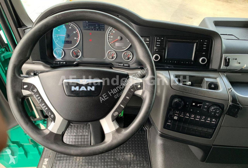 جرار MAN TGX 18.440