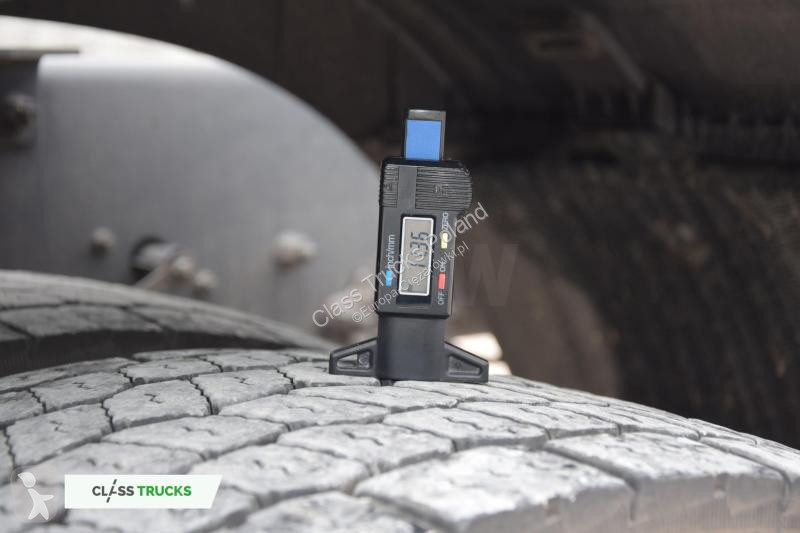 Traktor Volvo 500 Globetrotter XL