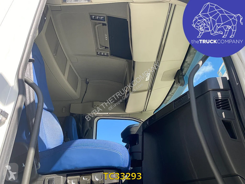 Traktor Volvo 500