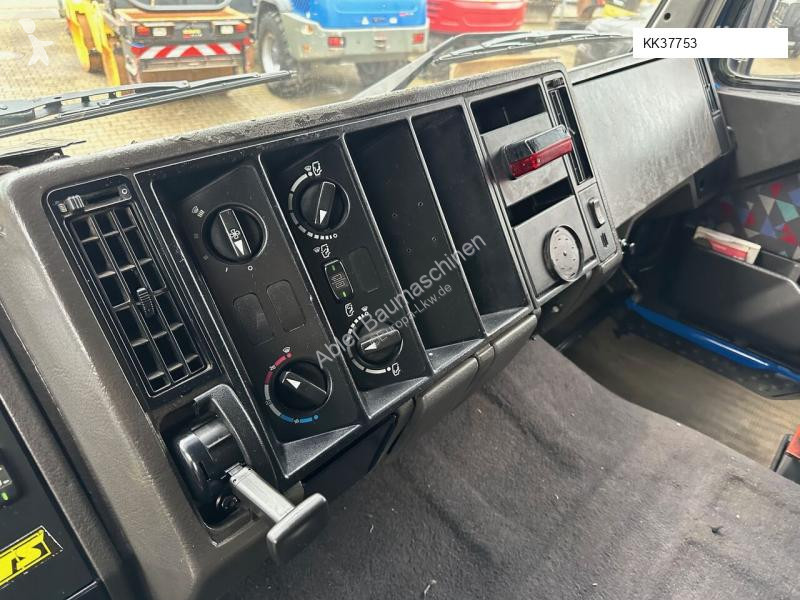 Traktor Mercedes 2635 S SK