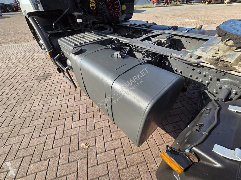 جرار Renault 450 2 Tanks, Retarder, Manual Gear