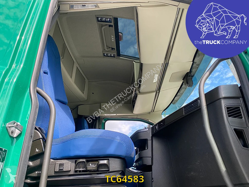 جرار Volvo 500