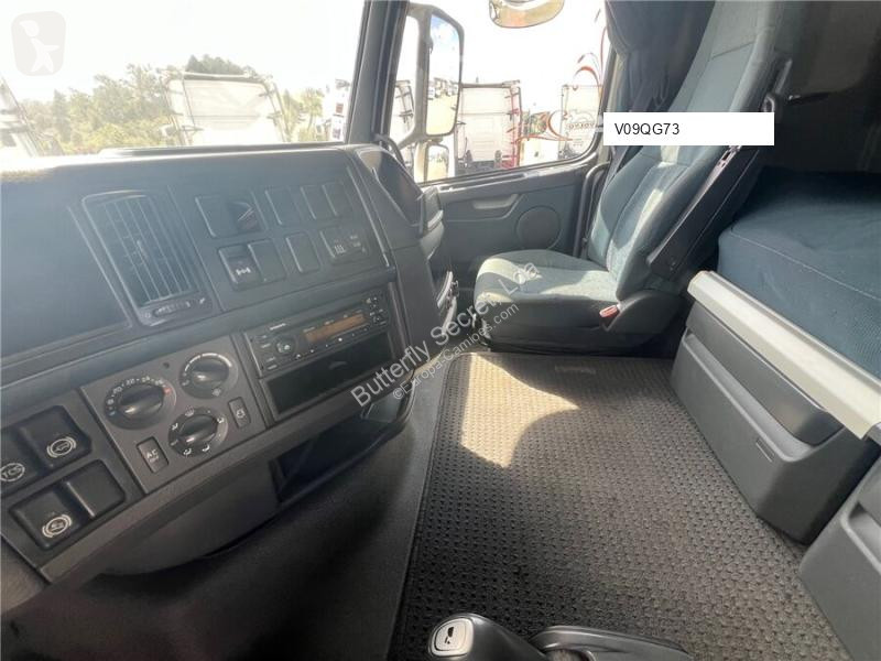 Cap tractor Volvo FH500 / RETARDER