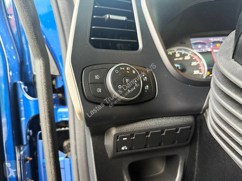 Traktor Ford F-Max 4x2 PS500