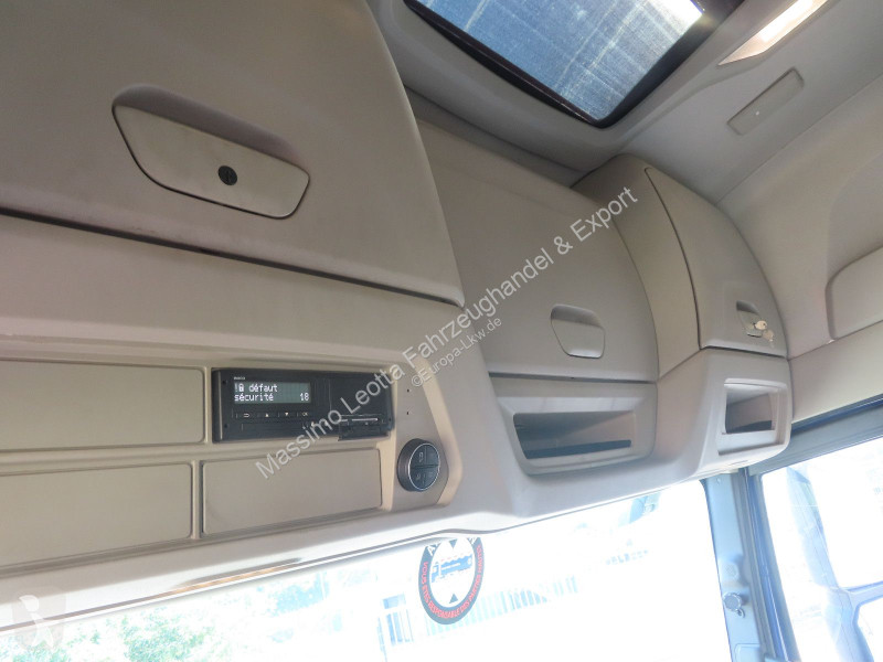 جرار Iveco S-Way 480 Intarder FZ.21