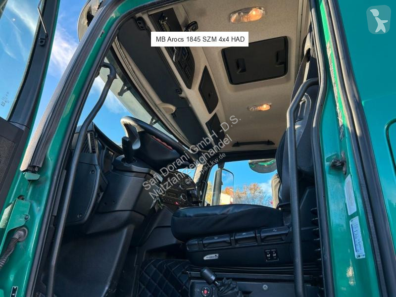 جرار Mercedes 1845 SZM 4x4 HAD
