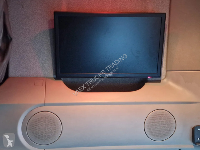 جرار DAF SuperSpaceCab 4x2 - Full air - Night...