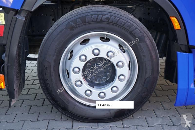 Влекач Iveco S-Way 460