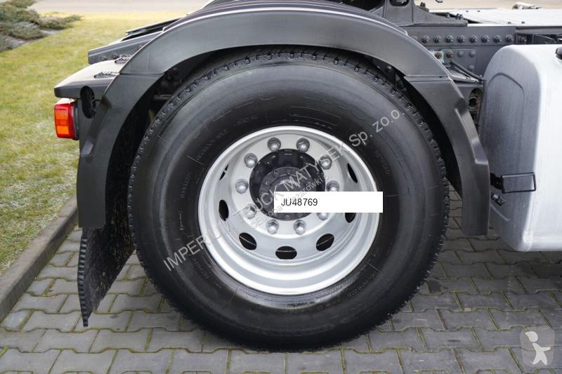 جرار Volvo FM 380