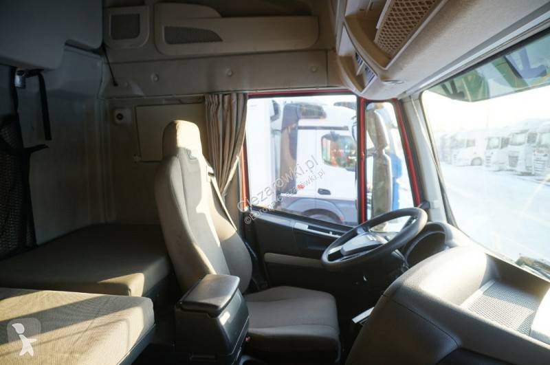 Влекач Iveco