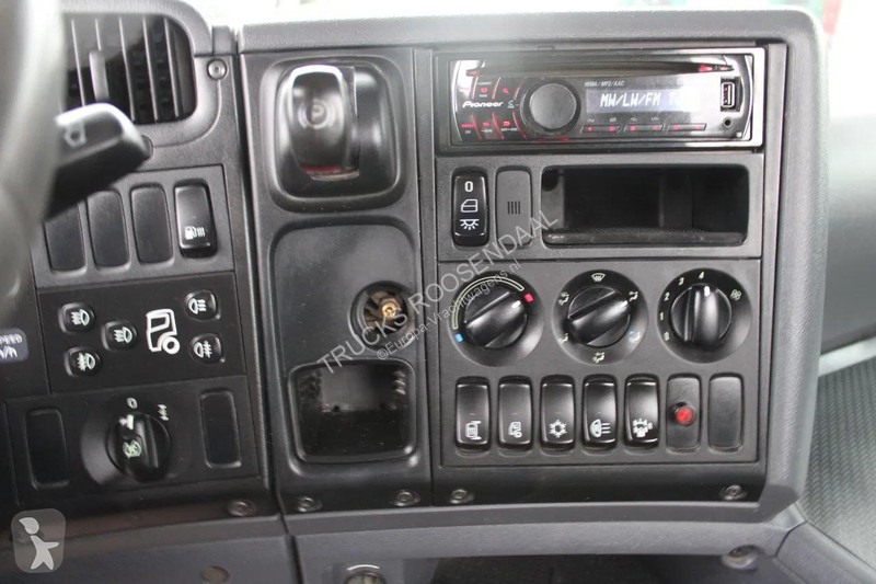 جرار Scania 440 + EURO 5 + pto +RETARDER+ manual