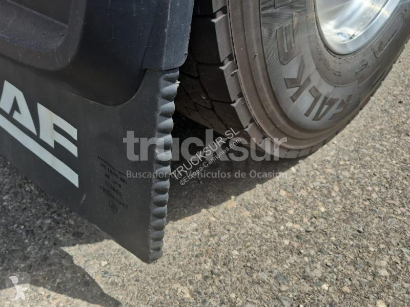 جرار DAF 530FT