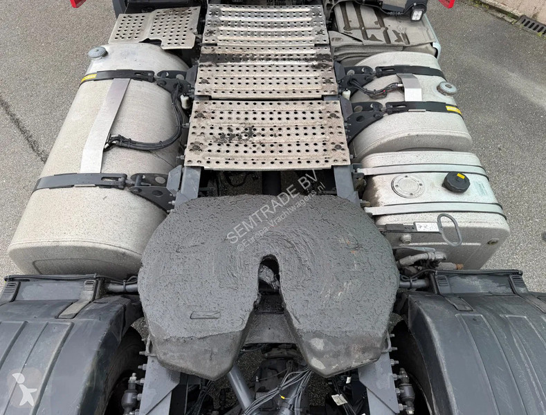 جرار Volvo 13420 FULL AIR 2X TANKS...