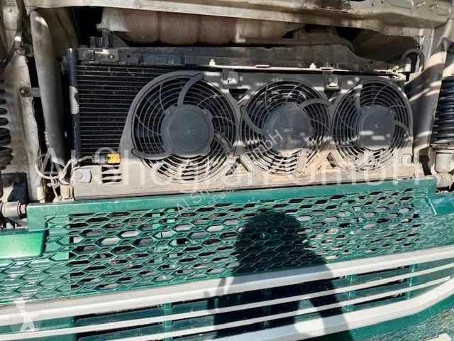 جرار Volvo Holz Kran Palfinger S270L83/Komplettzug