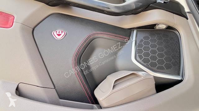 جرار Scania