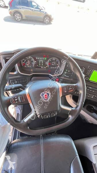 جرار Scania
