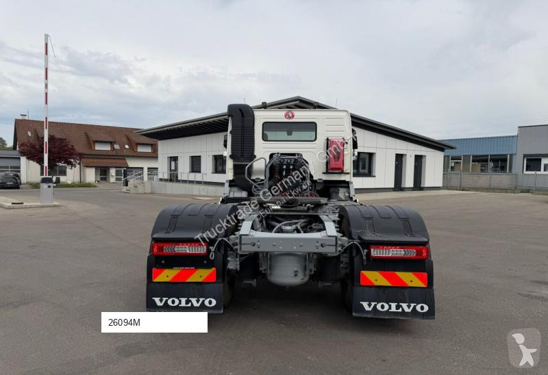 جرار Volvo FM-500