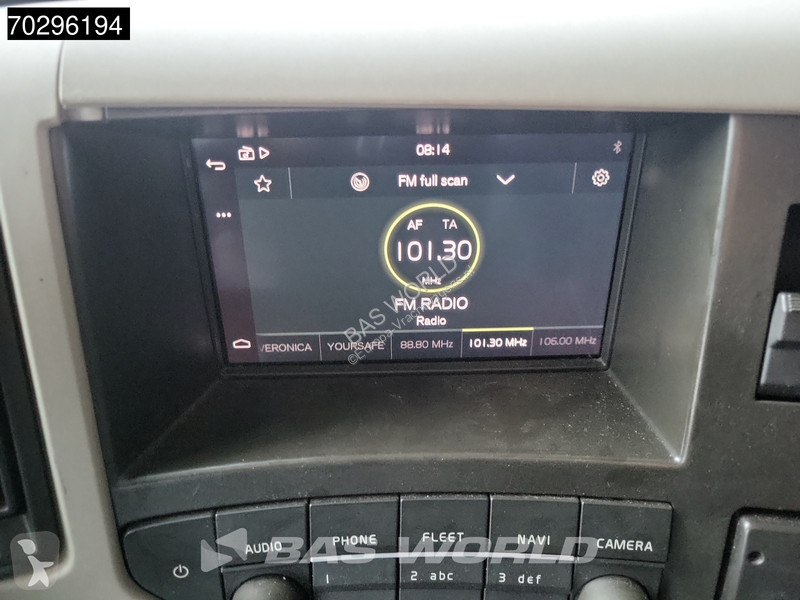 جرار Volvo 420  4X2 VEB+ Euro 6