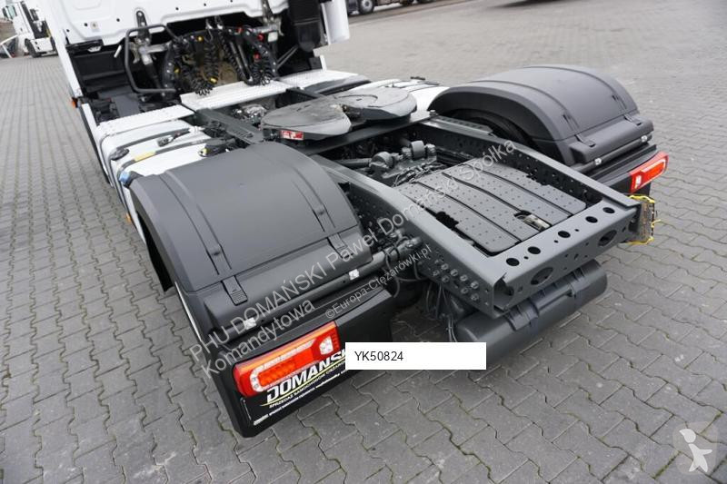 Тягач DAF ACTROS / 1851 / E 6 / MP 5 / ACC /...