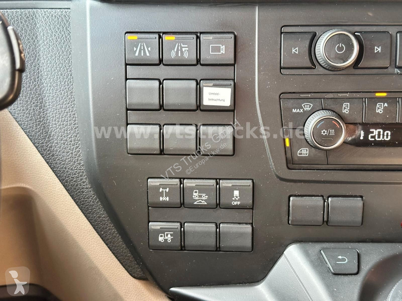 جرار MAN 3 18.580 4x2 LL IndividualS / Retarder...