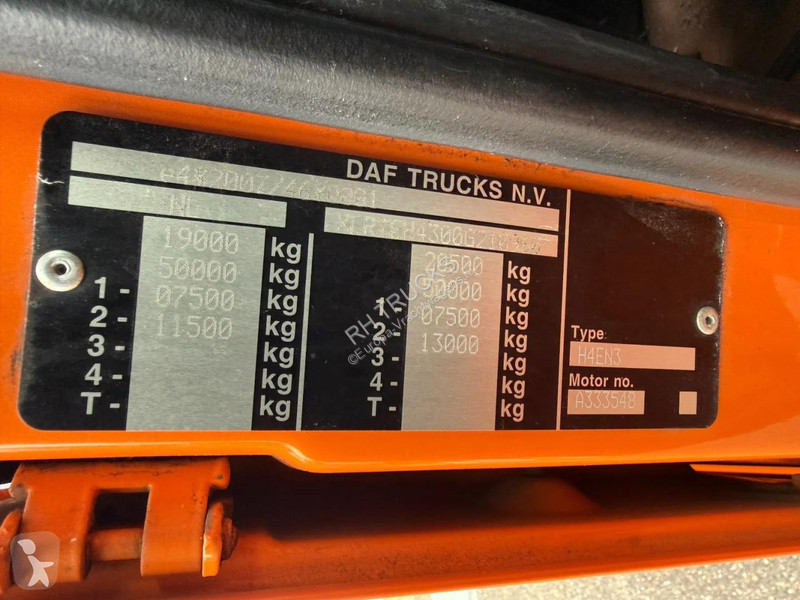 Trekker DAF XF  4X2 - MANUAL GEAR + TIPPER...