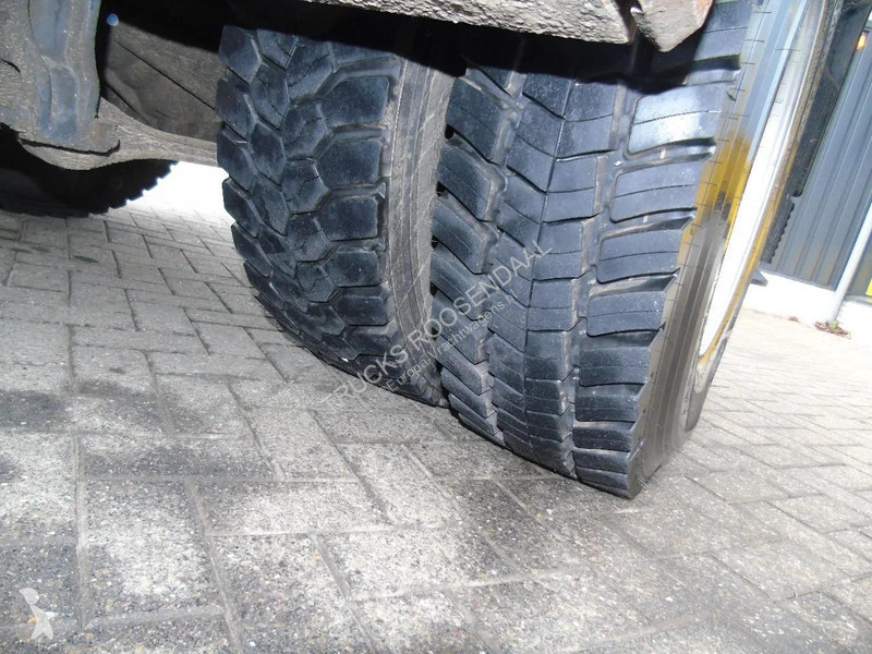 جرار Volvo 500 + 4x4 + HMF 4020 5x + JIB 4x 30...