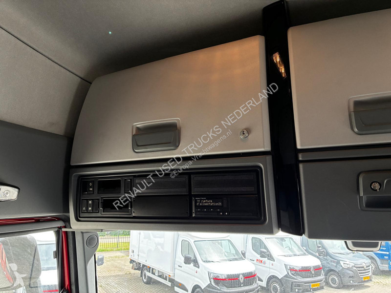 جرار Renault T EVO 520 T4X2 13 LITER,...