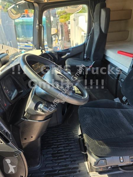 Tracteur Mercedes 1851 / Big Space / Standklima...