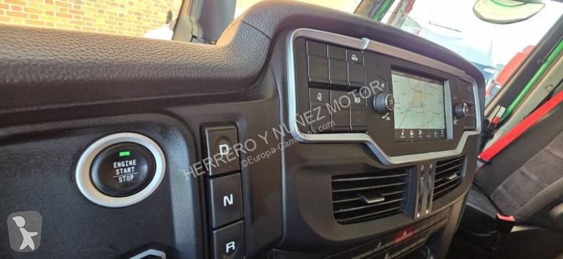 جرار Iveco