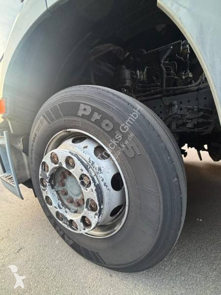 جرار Mercedes